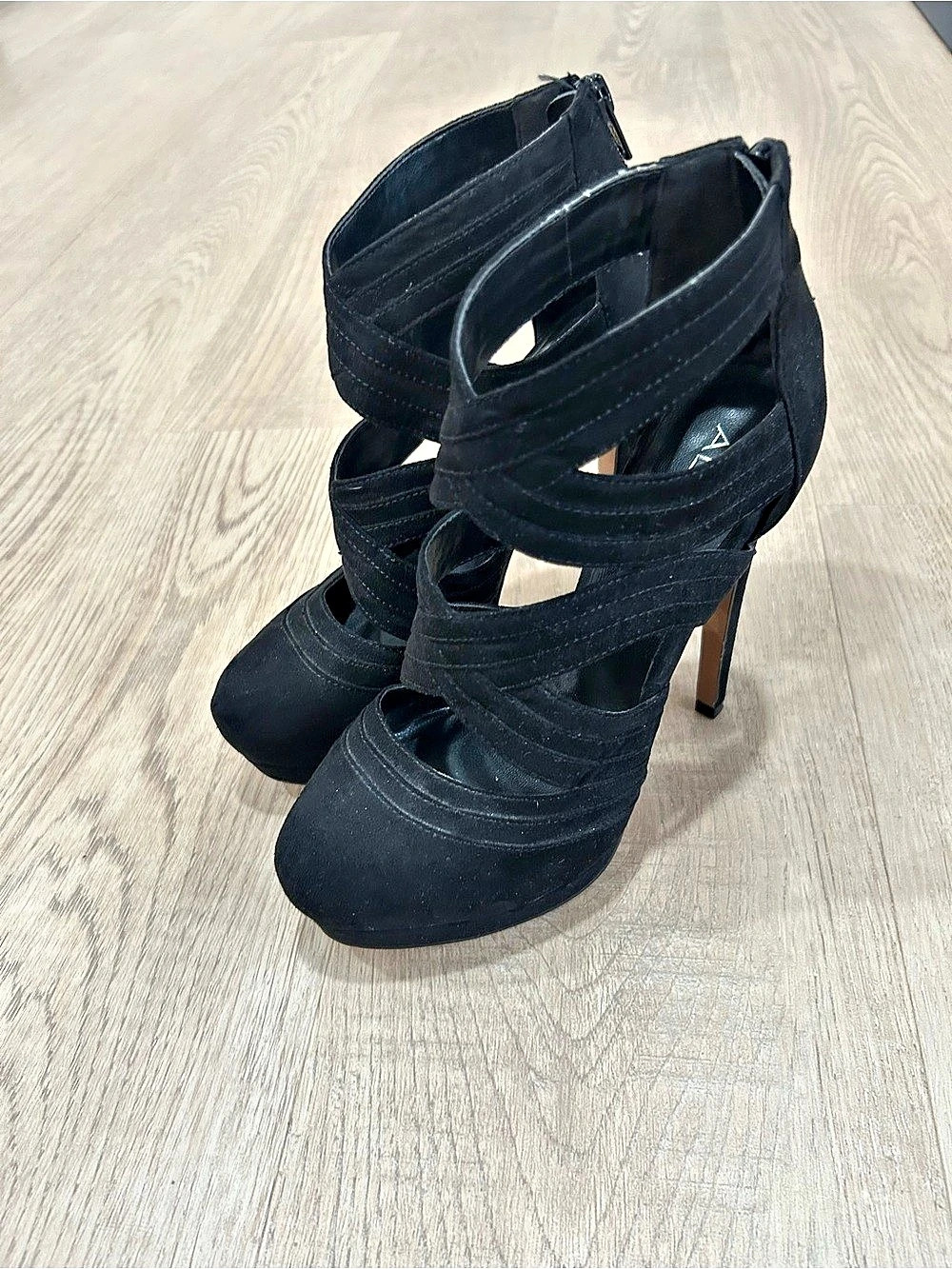 Aldo Strappy Platform Heels in Black US 5.5